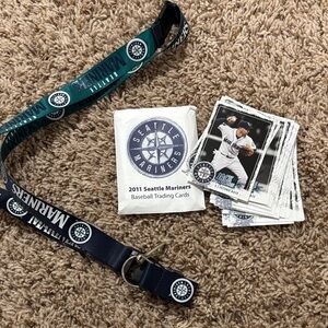 Seattle Mariners Lanyard and Trading Cards